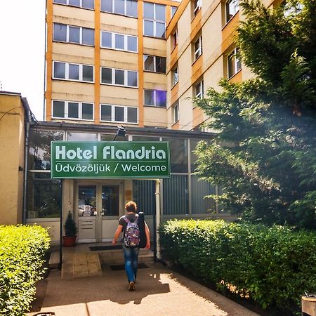 Hostel Flandria Будапешт Экстерьер фото